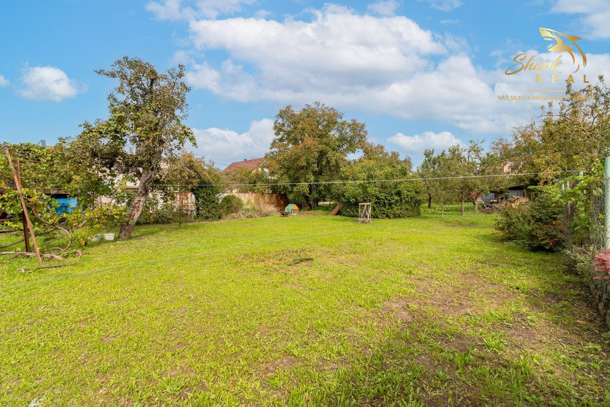 Atraktívny stavebný pozemok pri Novom Meste n. Váhom