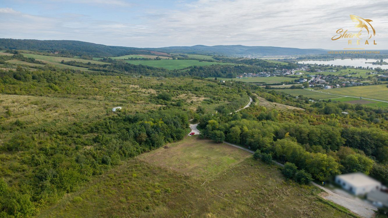 Exkluzívny investičný pozemok na Červenej Veži