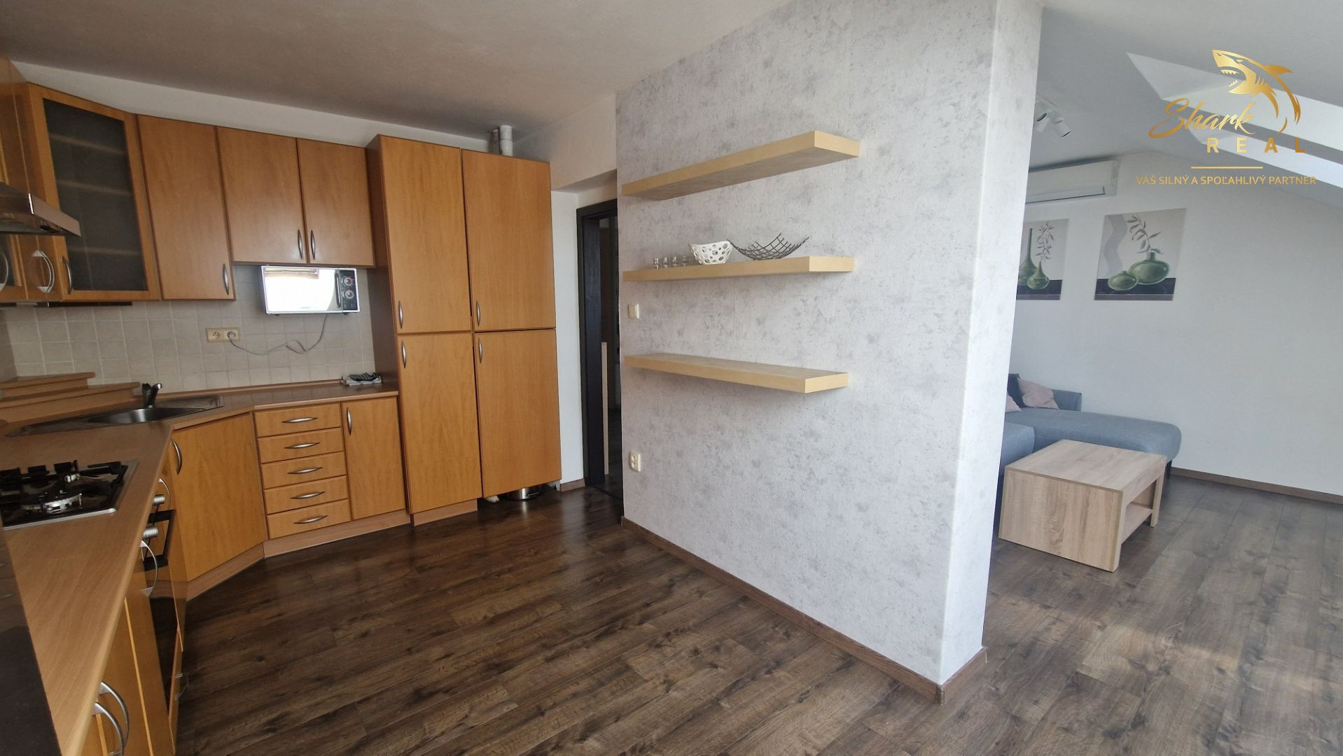 ***Zariadený 3-izbový byt priamo v CENTRE Trnavy***