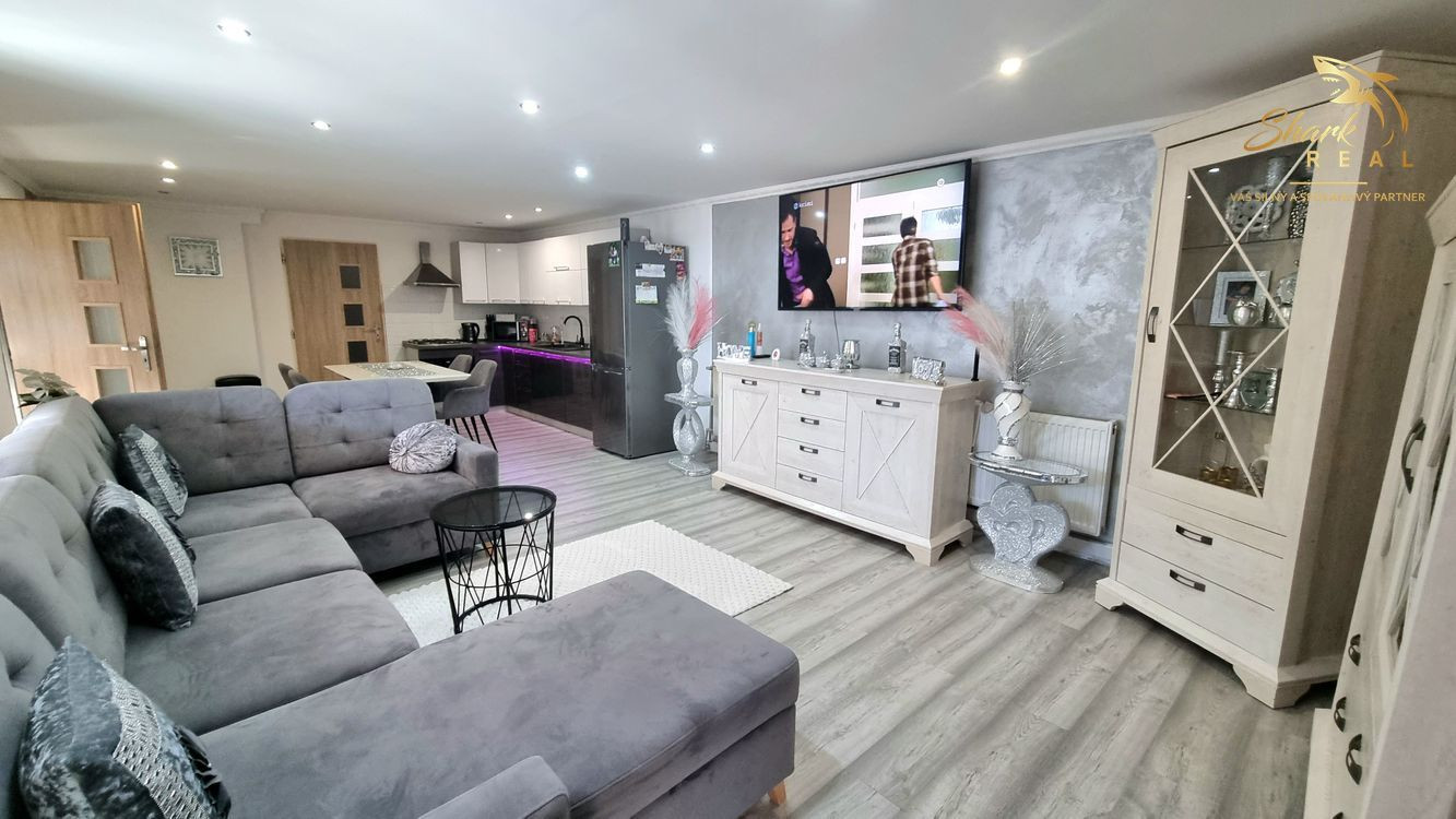 Rodinný dom s prístavbou 