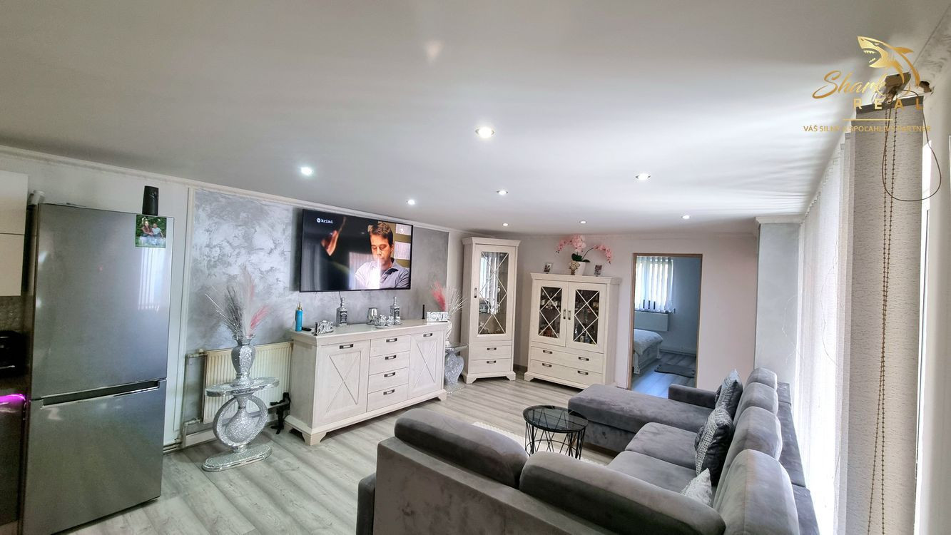 Rodinný dom s prístavbou 