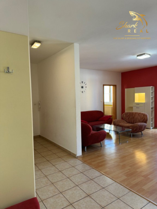 Štýlový 3-izbový byt v atraktívnej časti Petržalky