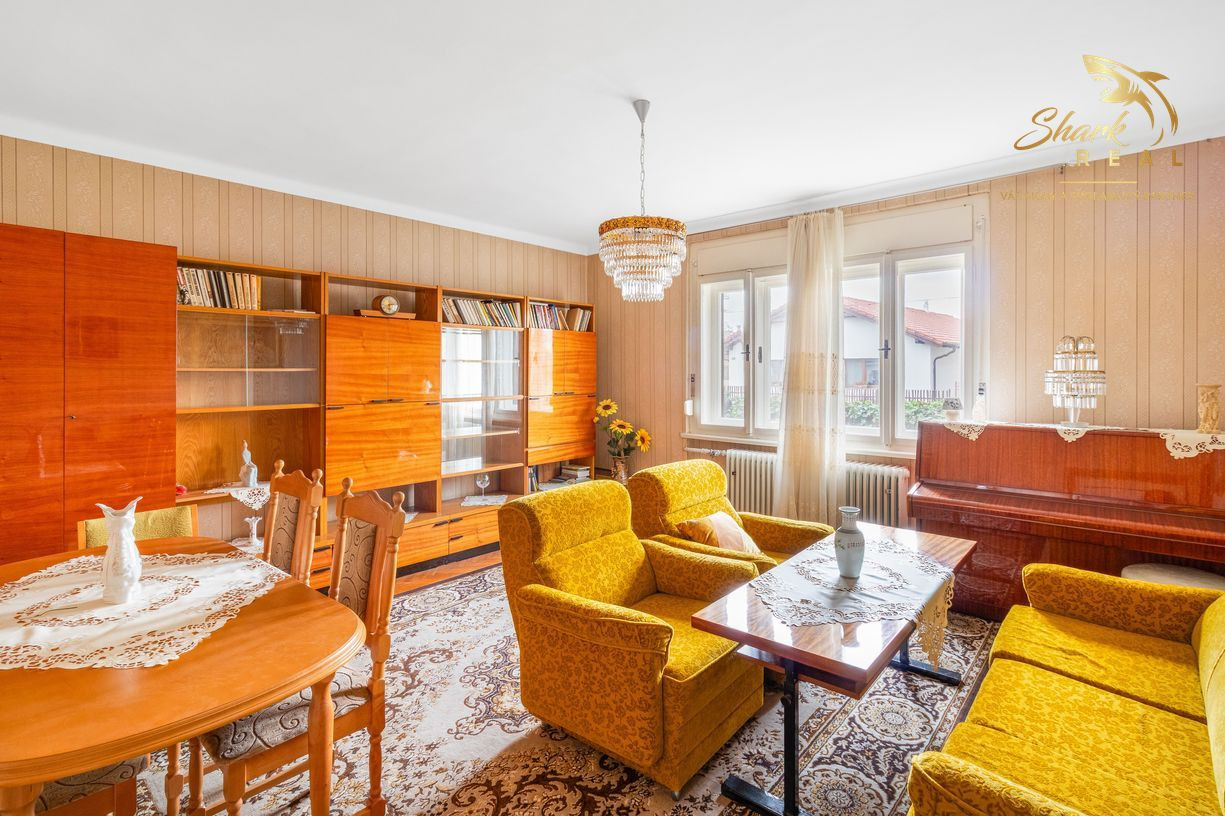 NEPREHLIADNITE! Na predaj 4 izbový rodinný dom v tichej časti obce