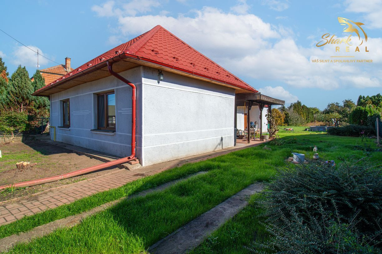 Príjemný 3-izbový dom s veľkým pozemkom 