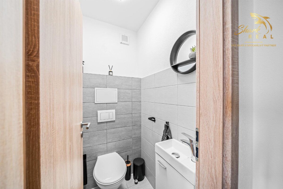 Moderný 3-izbový byt po kompletnej rekonštrukcii – Bratislava