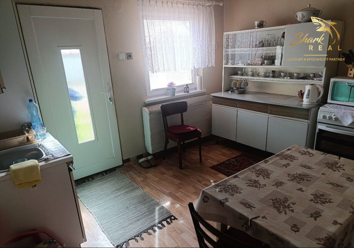 RODINNÝ DOM - HRUŠOVANY