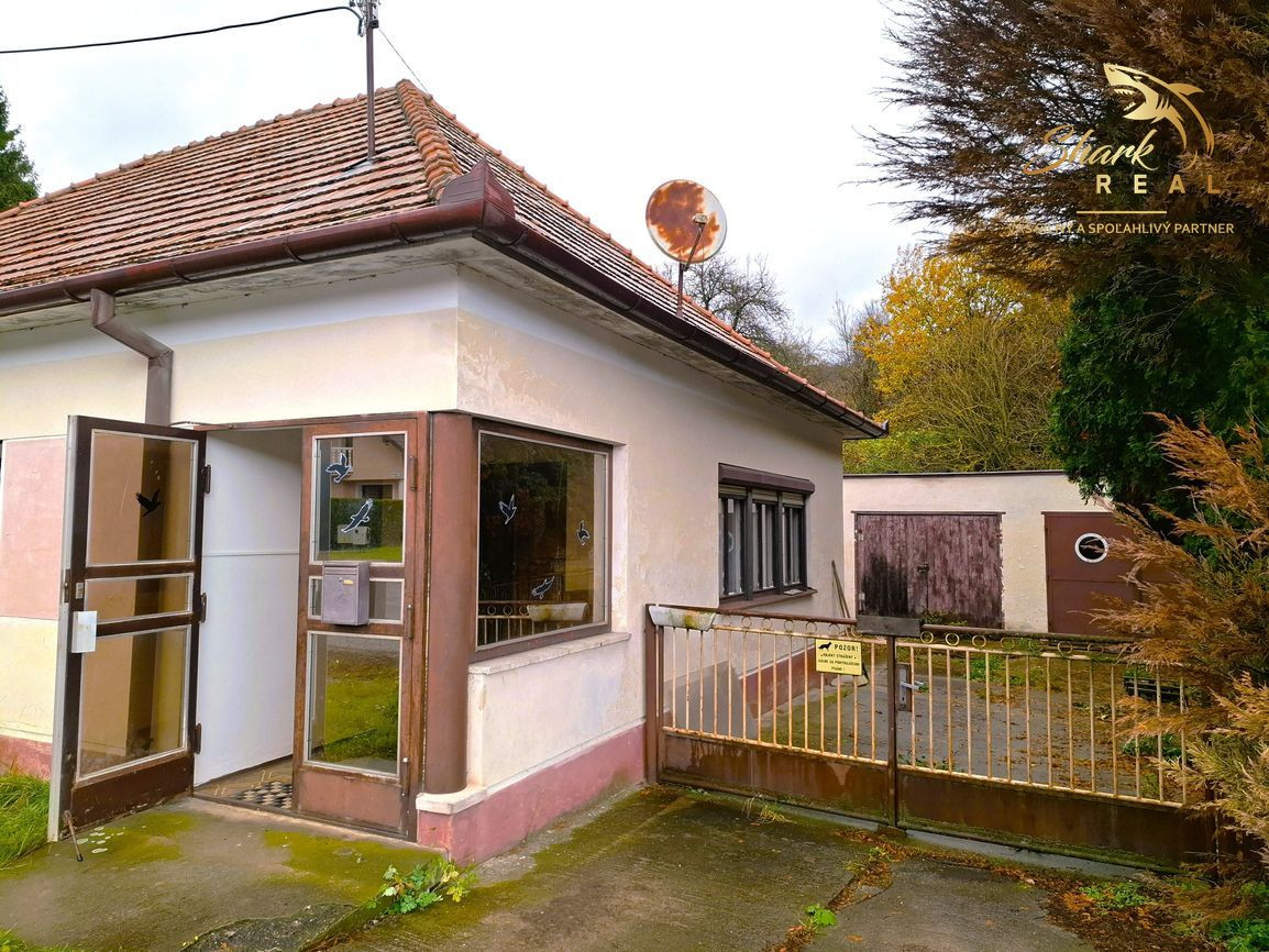 Priestranný dom so záhradou