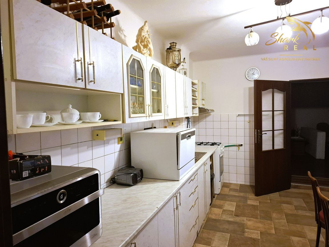 Priestranný dom so záhradou