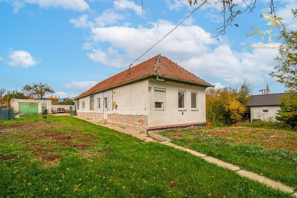 Nová cena! Vidiecky dom neďaleko Arboréta Mlyňany