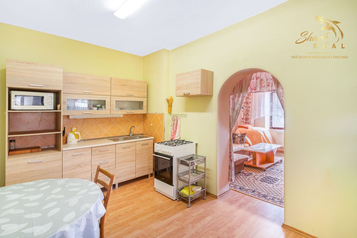 Útulný dom s nádhernou záhradou v krásnej prírode