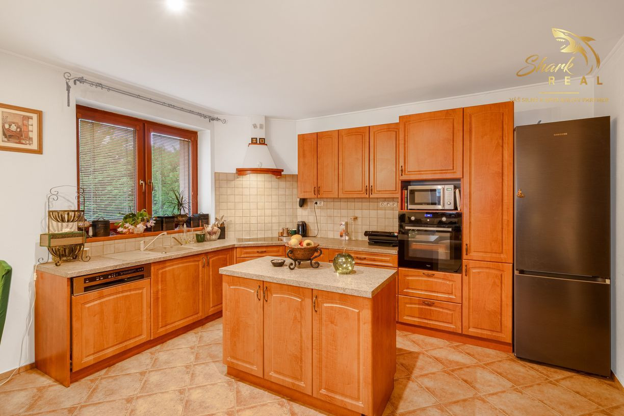 Dom s príjemnou atmosférou a atraktívnym pozemkom 1167m2