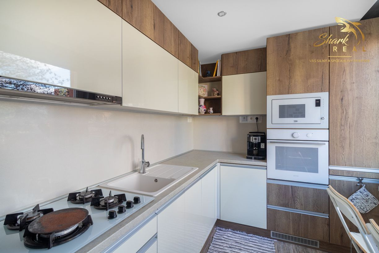 Moderný 3-izbový byt v skvelej lokalite Nových Zámkov