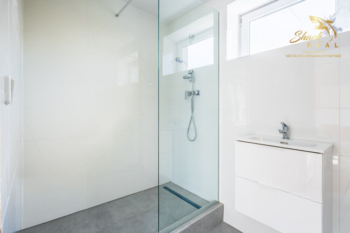 Priestranný 4-izbový byt po kompletnej rekonštrukcii