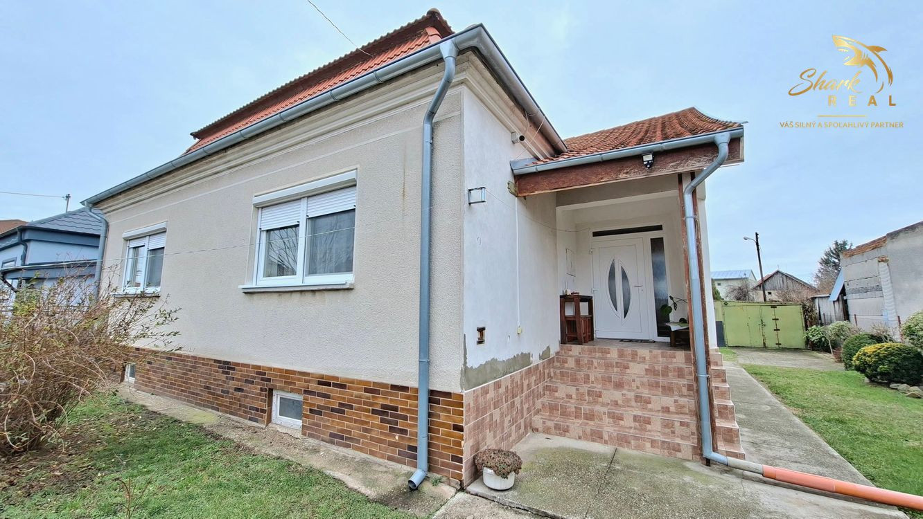 Na predaj pekný 3 - izbový rodinný dom v tichej lokalite - Hurbanovo