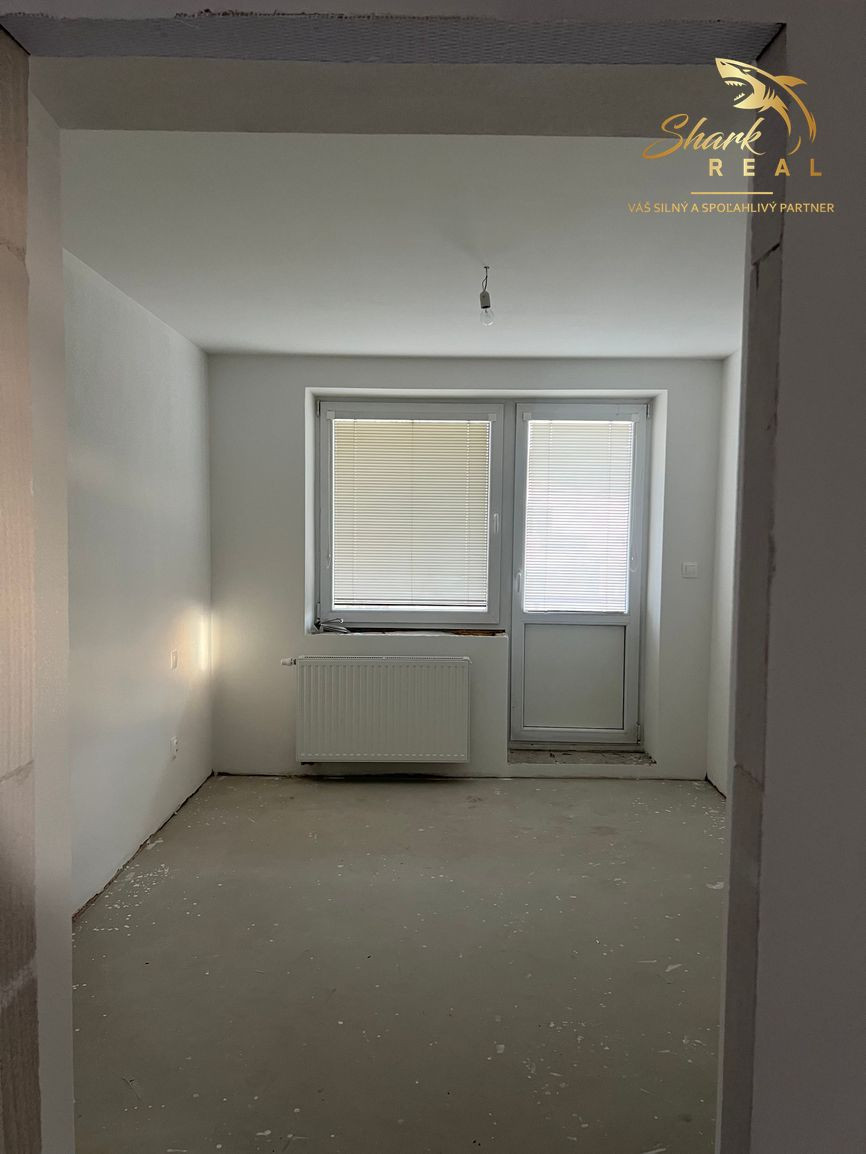 Predám priestranný 4-izbový dom po kompletnej vnútornej rekonštrukcii