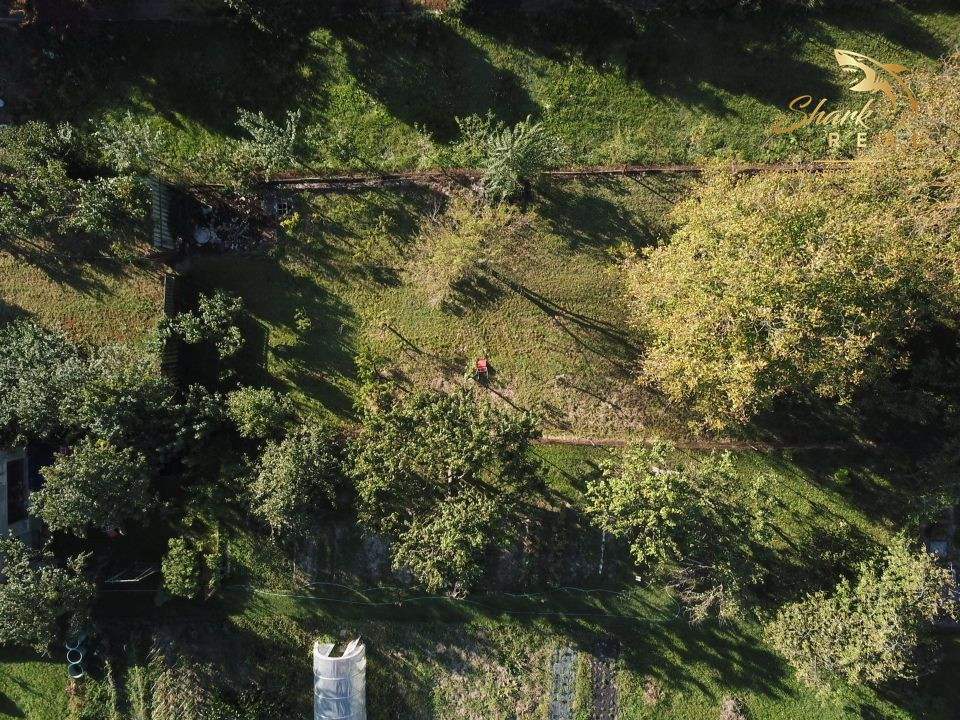 Investičný stavebný pozemok 1663 m² v tichej lokalite Piešťan