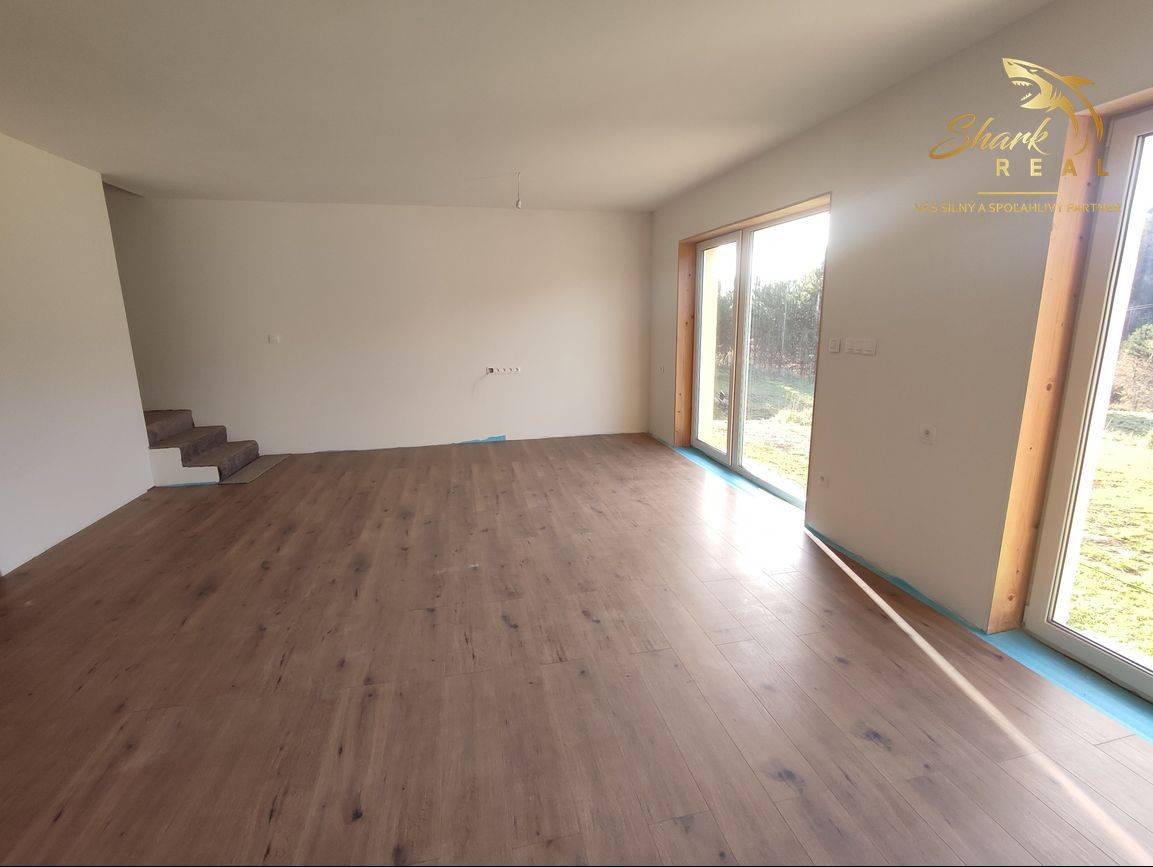 4 izbová novostavba v dvojdome neďaleko tajchu 