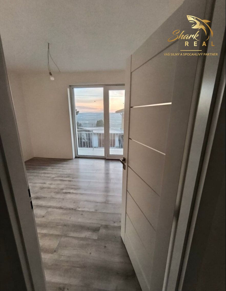 Na predaj: Moderný 3,5-izbový byt s panoramatickým výhľadom – Zobor, Nitra