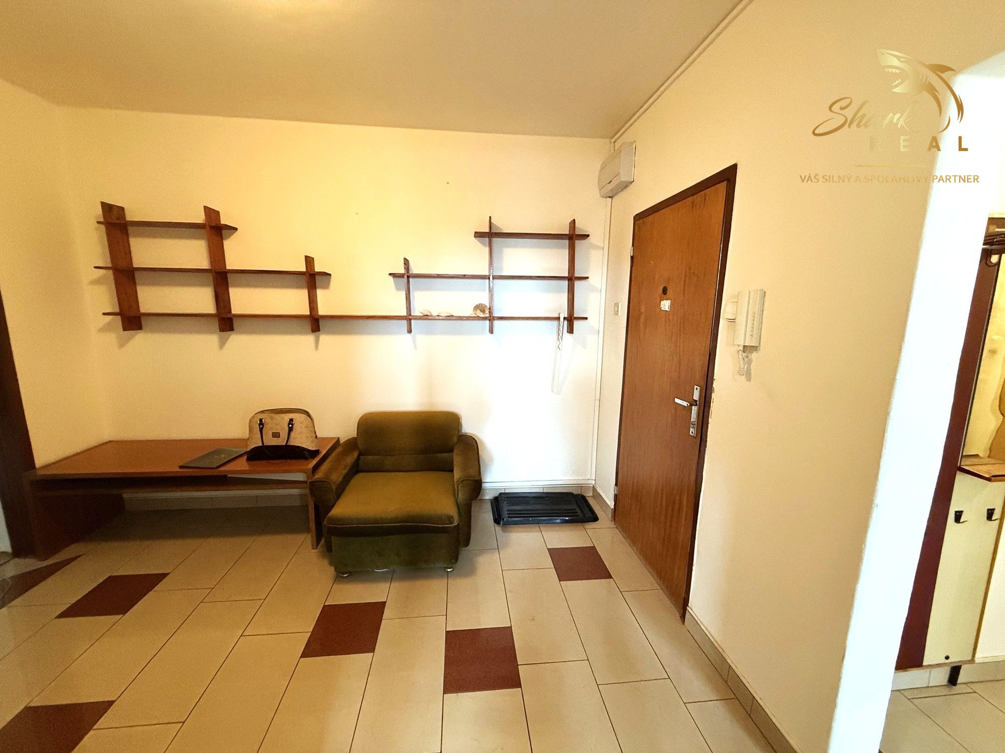 3i byt _ PREDAJ _ Žiadaná lokalita Petržalky