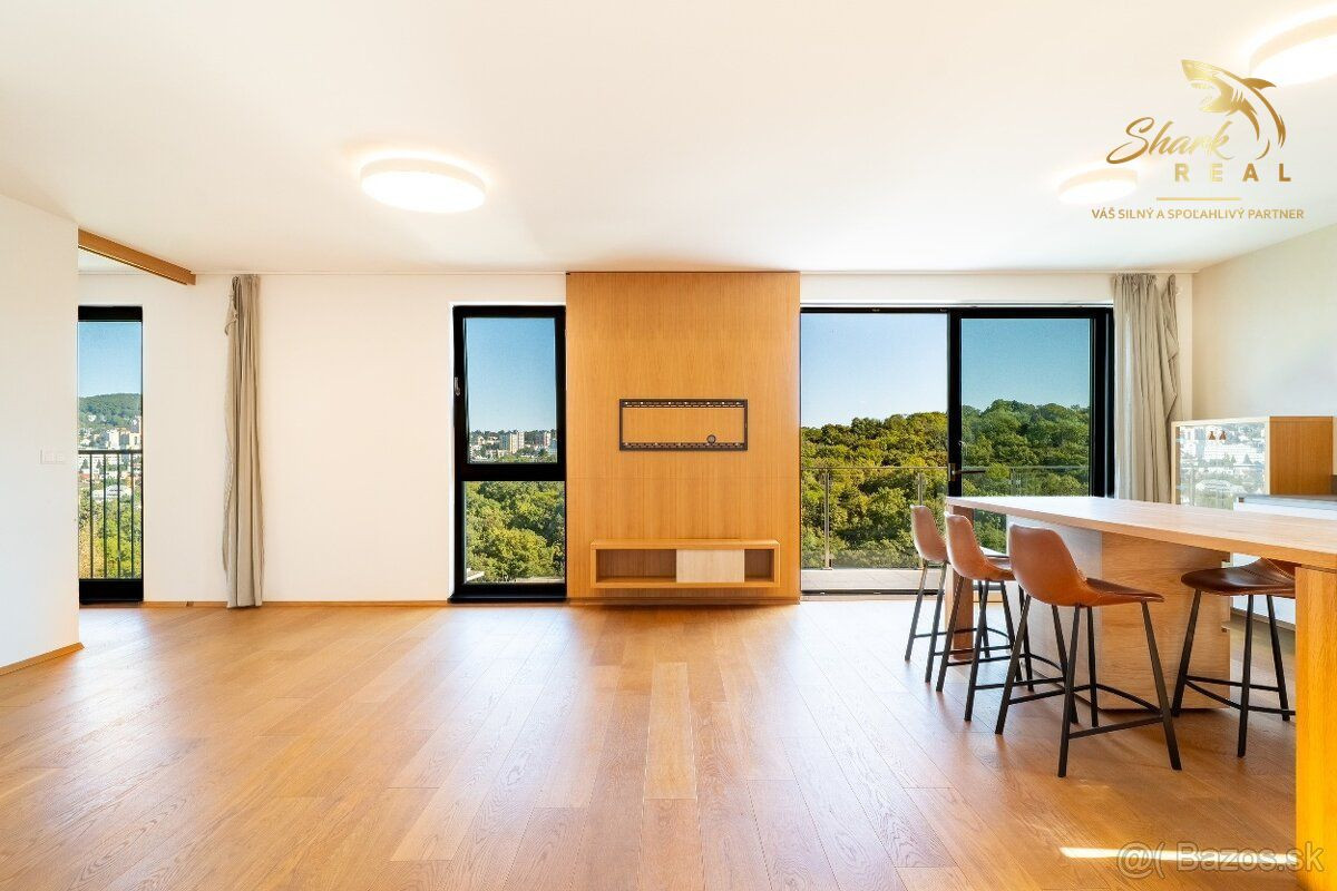 Slnečný 3-izbový byt pri Horskom parku s výhľadmi a maximálnym súkromím