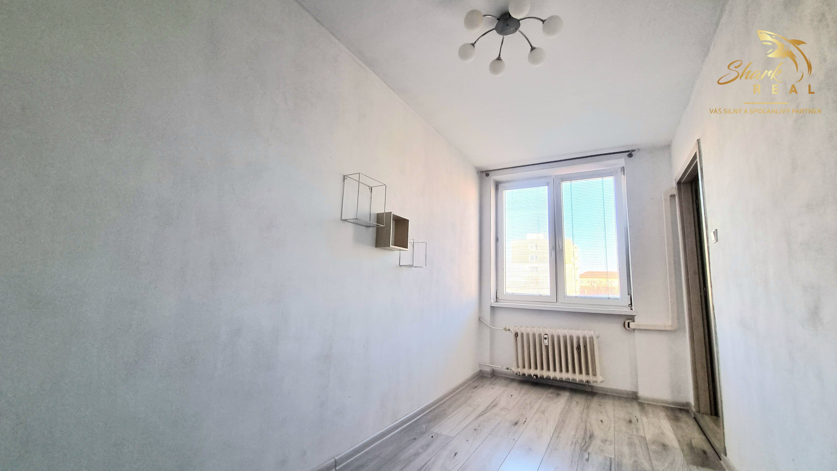 Na predaj 3-izbový byt na ulici Komenského v Trebišove