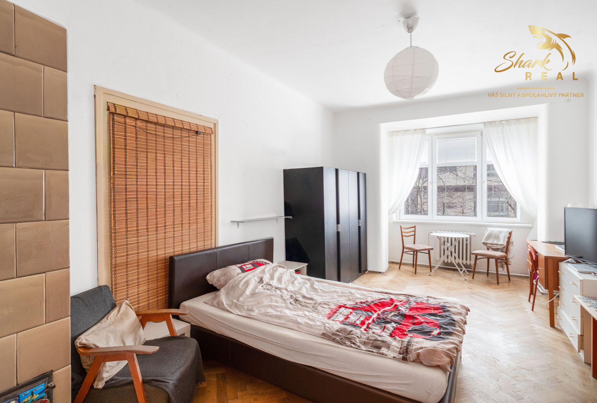 Na predaj 4 izbový byt 135m2 s veľkou pivnicou 14m2 v prestížnej časti EUROVEA