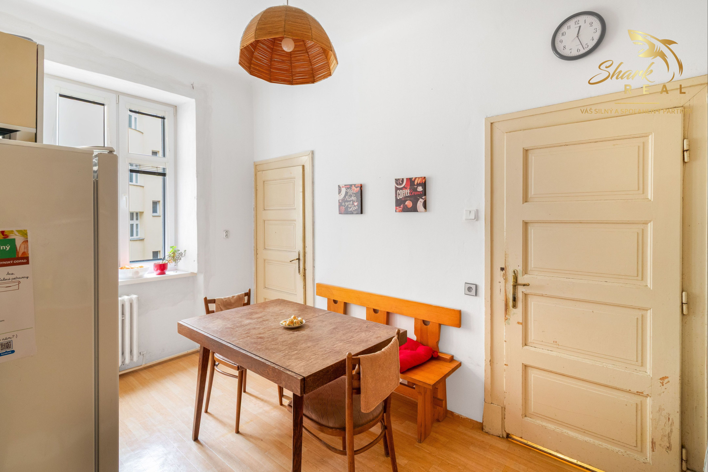 Na predaj 4 izbový byt 135m2 s veľkou pivnicou 14m2 v prestížnej časti EUROVEA