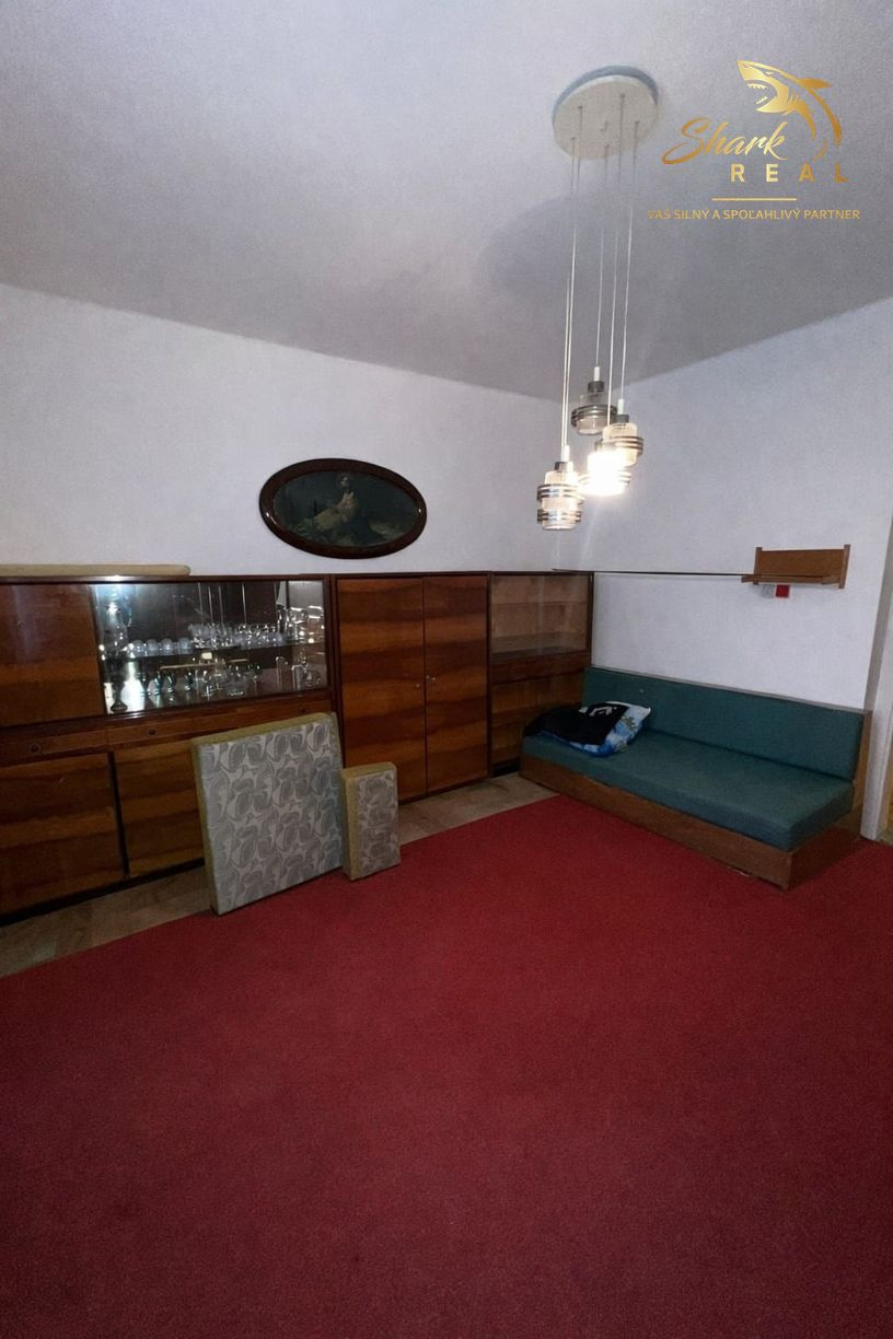 Na predaj: 3-izbový rodinný dom s veľkým pozemkom a rybníkom – len 6 km od Galanty!