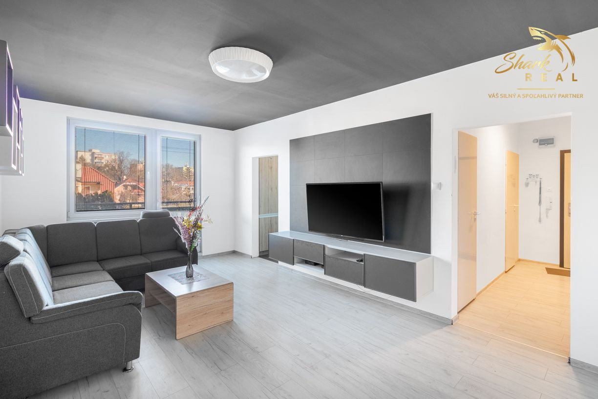Krásny veľkometrážny zrekonštruovaný 2-izbový byt
