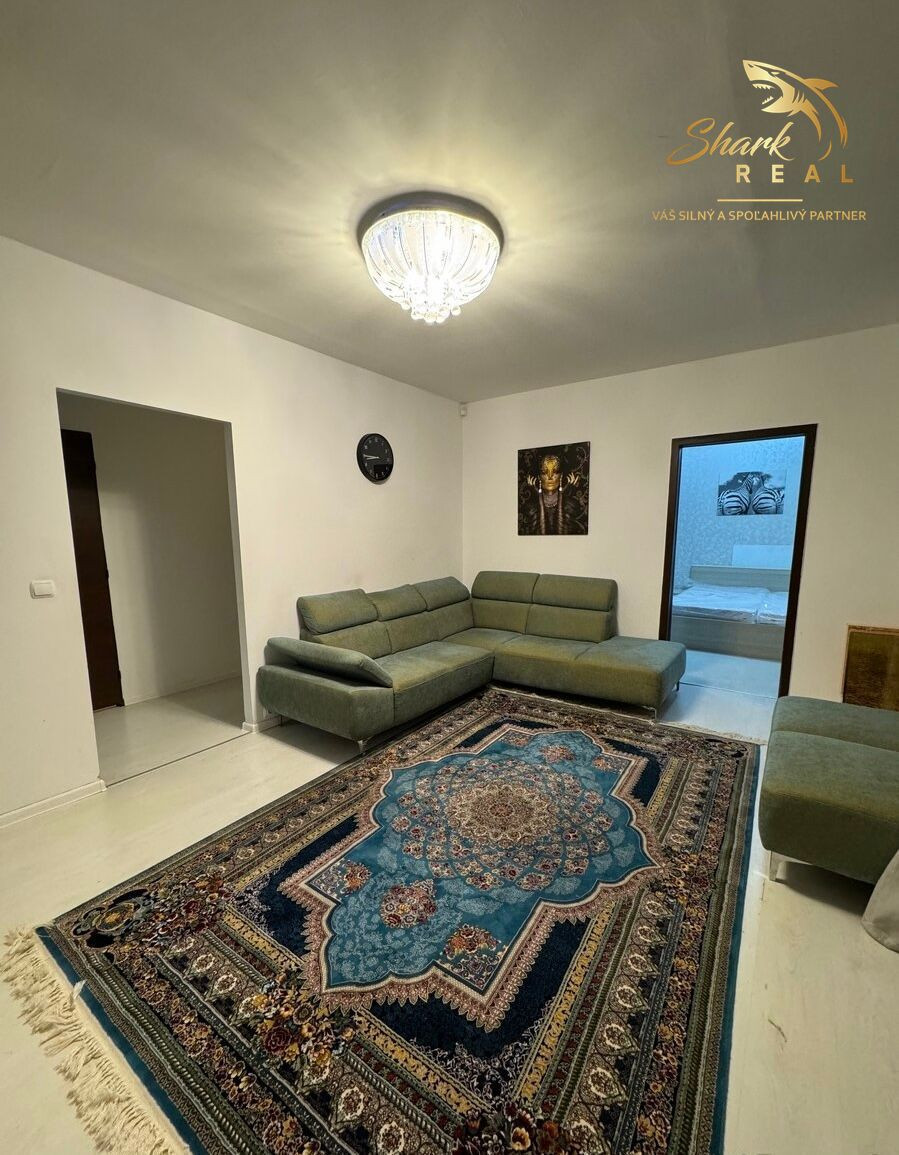 Krásny priestranný  3-izbový  byt