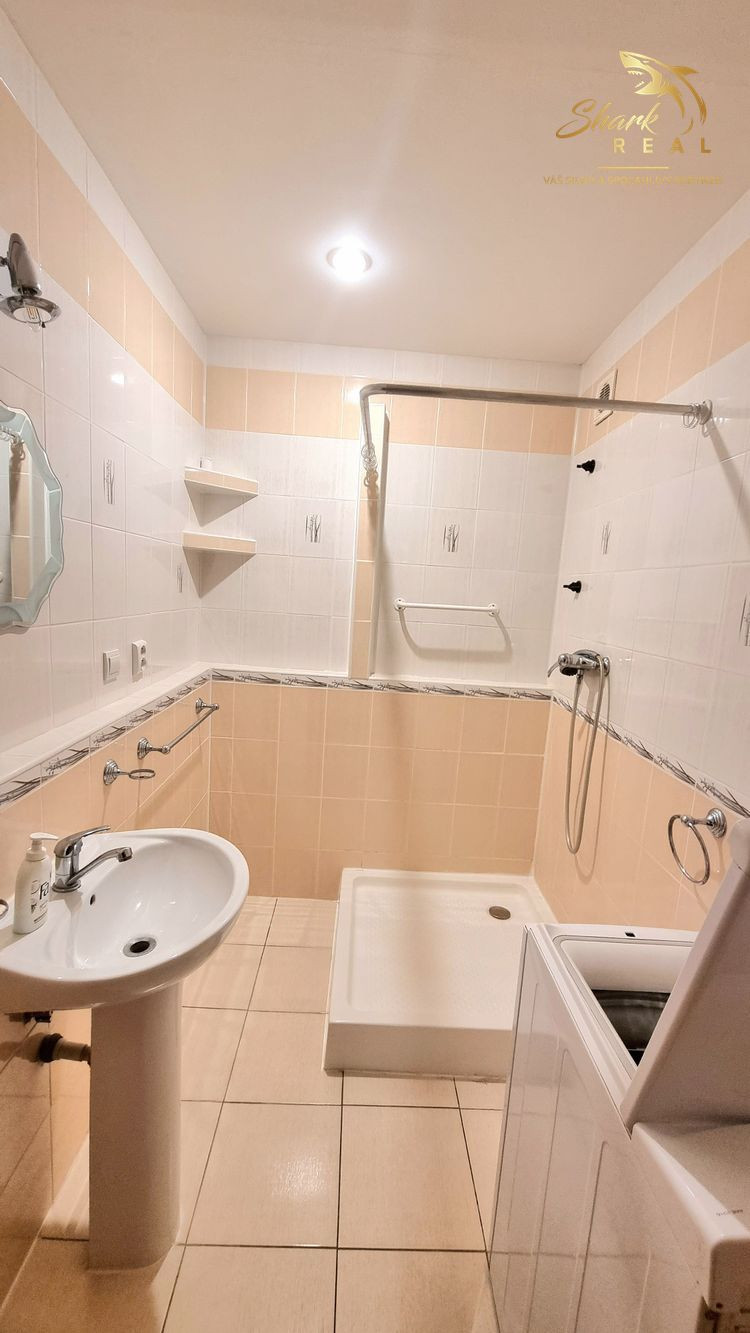 REZERVOVANÉ!!!  Na predaj 3-Izbový byt ulica Komenského ZNÍŽENA CENA !!! Trebišov