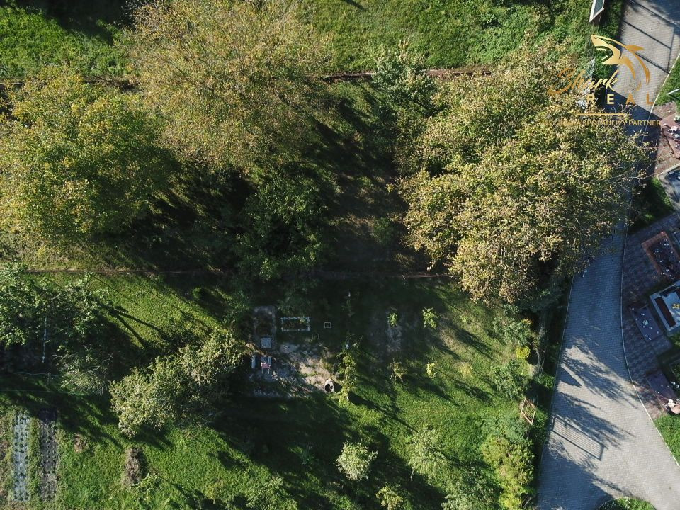 Investičný stavebný pozemok 1663 m² v tichej lokalite Piešťan