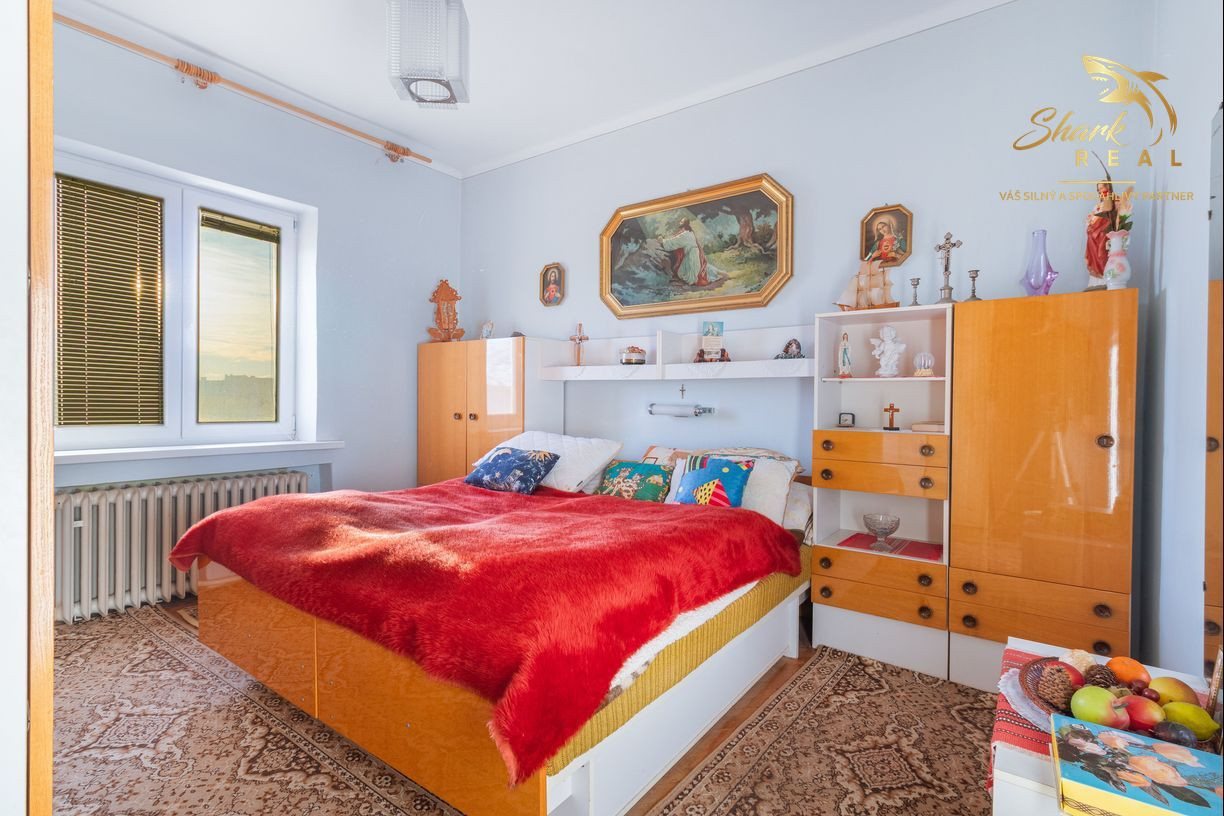 VÝRAZNE ZNÍŽENÁ CENA - Pekný rodinný dom neďaleko centra mesta