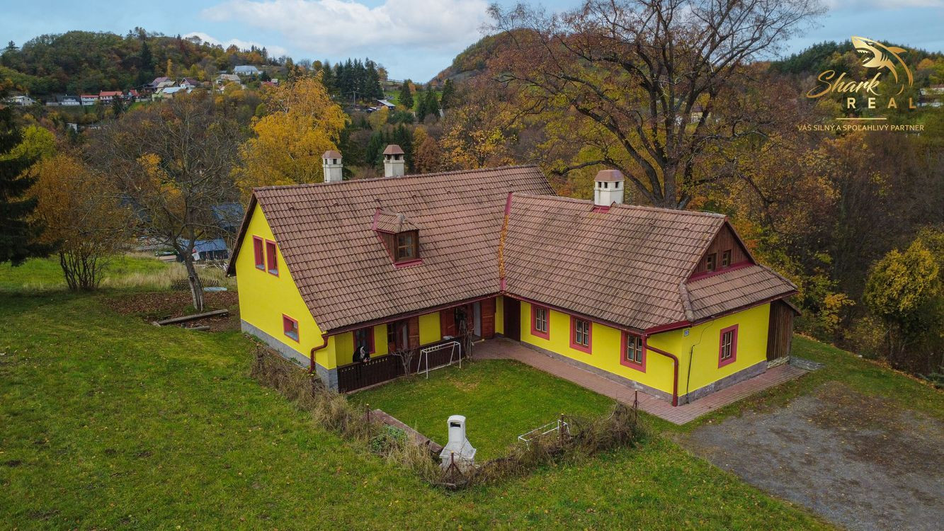 REZERVOVANÉ - Útulná chata usadená v krásnom prostredí Štiavnických vrchov