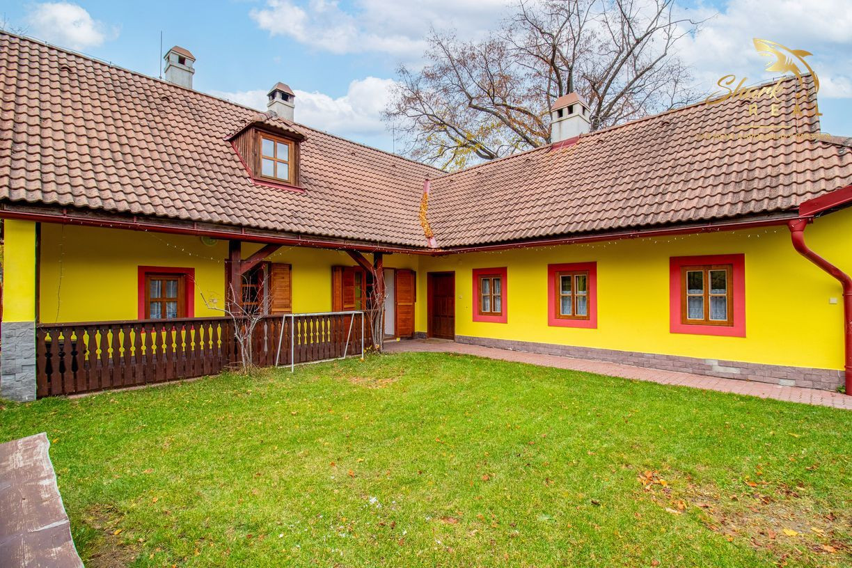 REZERVOVANÉ - Útulná chata usadená v krásnom prostredí Štiavnických vrchov