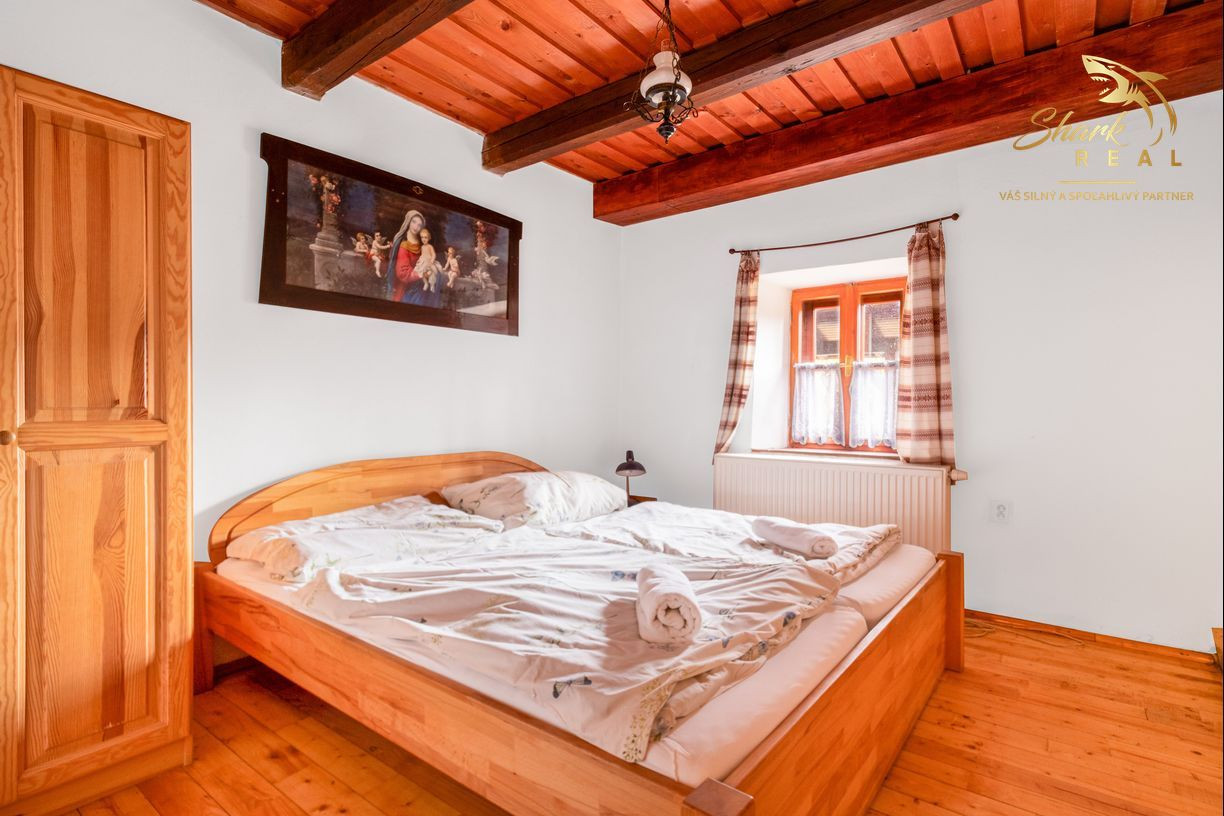 REZERVOVANÉ - Útulná chata usadená v krásnom prostredí Štiavnických vrchov