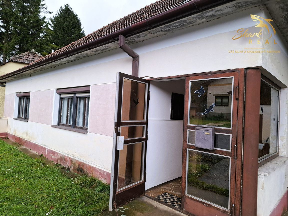 Priestranný dom so záhradou