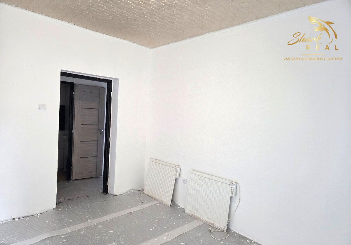 NAJLACNEJŠÍ !!! 3 - IZBOVÝ BYT TOPOĽČANY