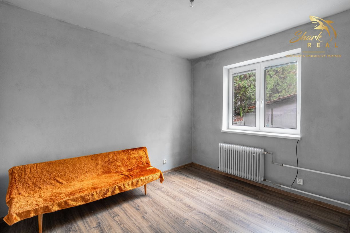 Rodinný dom s pekným pozemkom 