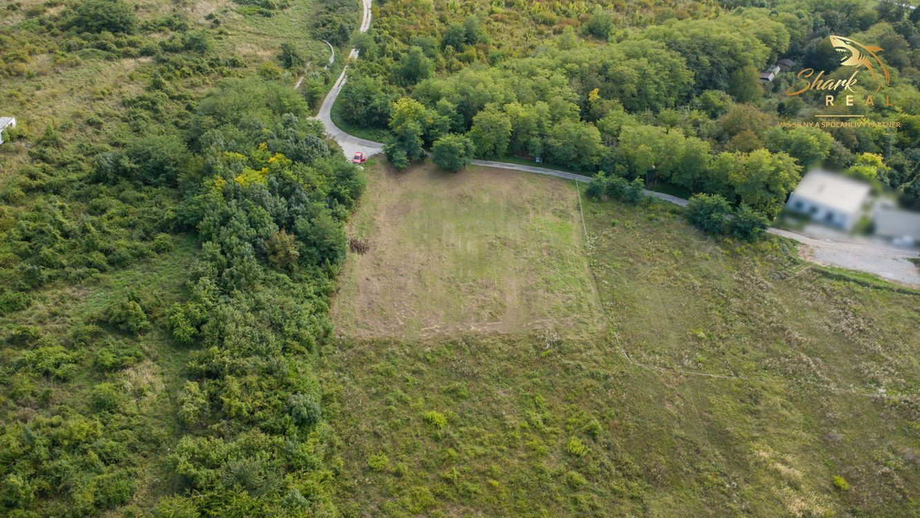 Exkluzívny investičný pozemok na Červenej Veži