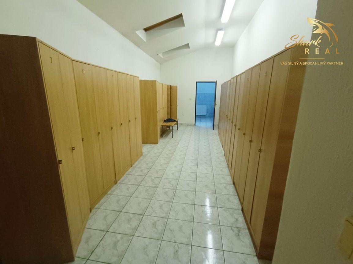 Výrobno-skladová budova