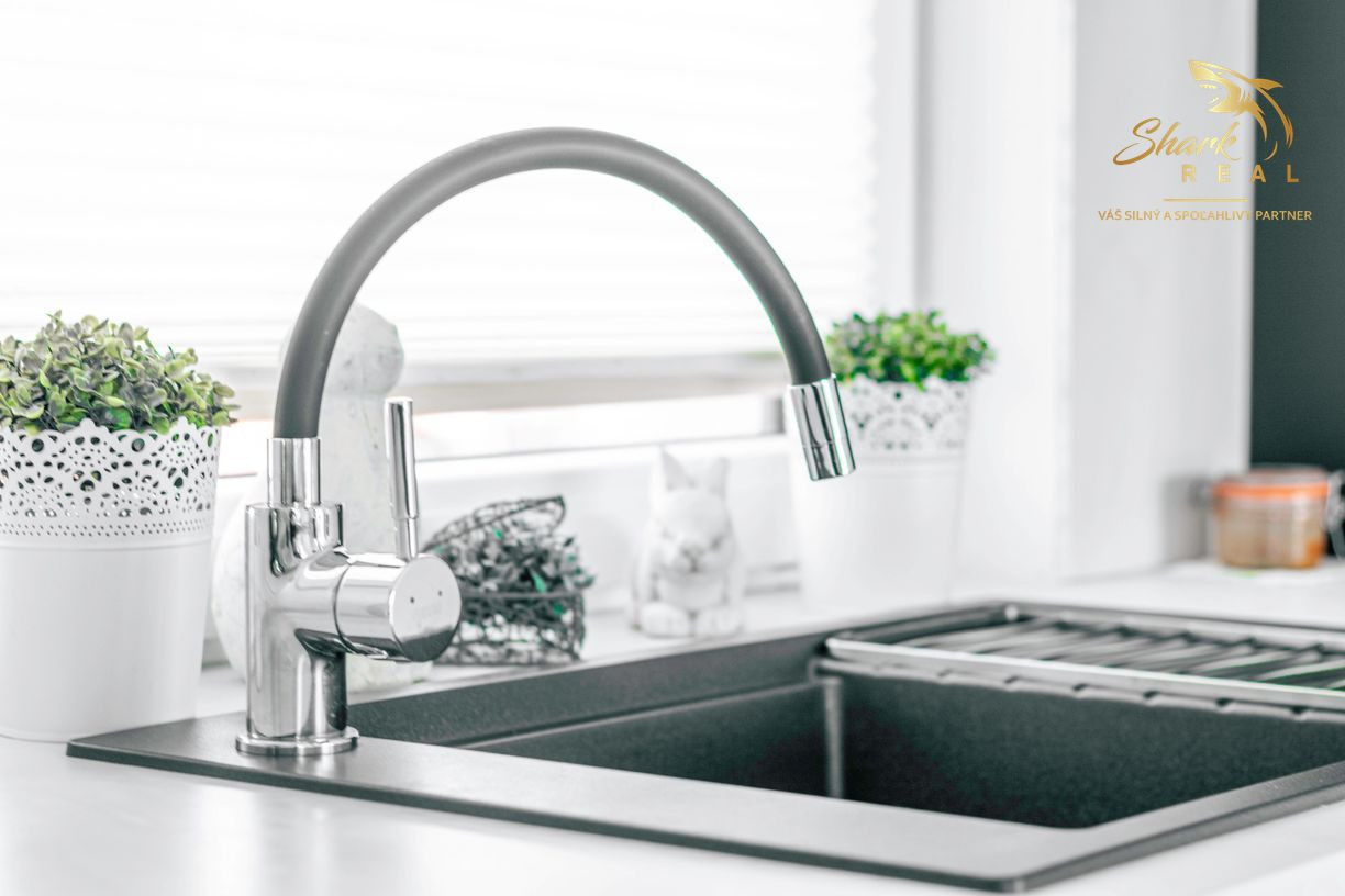 Exkluzívna Novostavba s Pozemkom v Obci Veselé