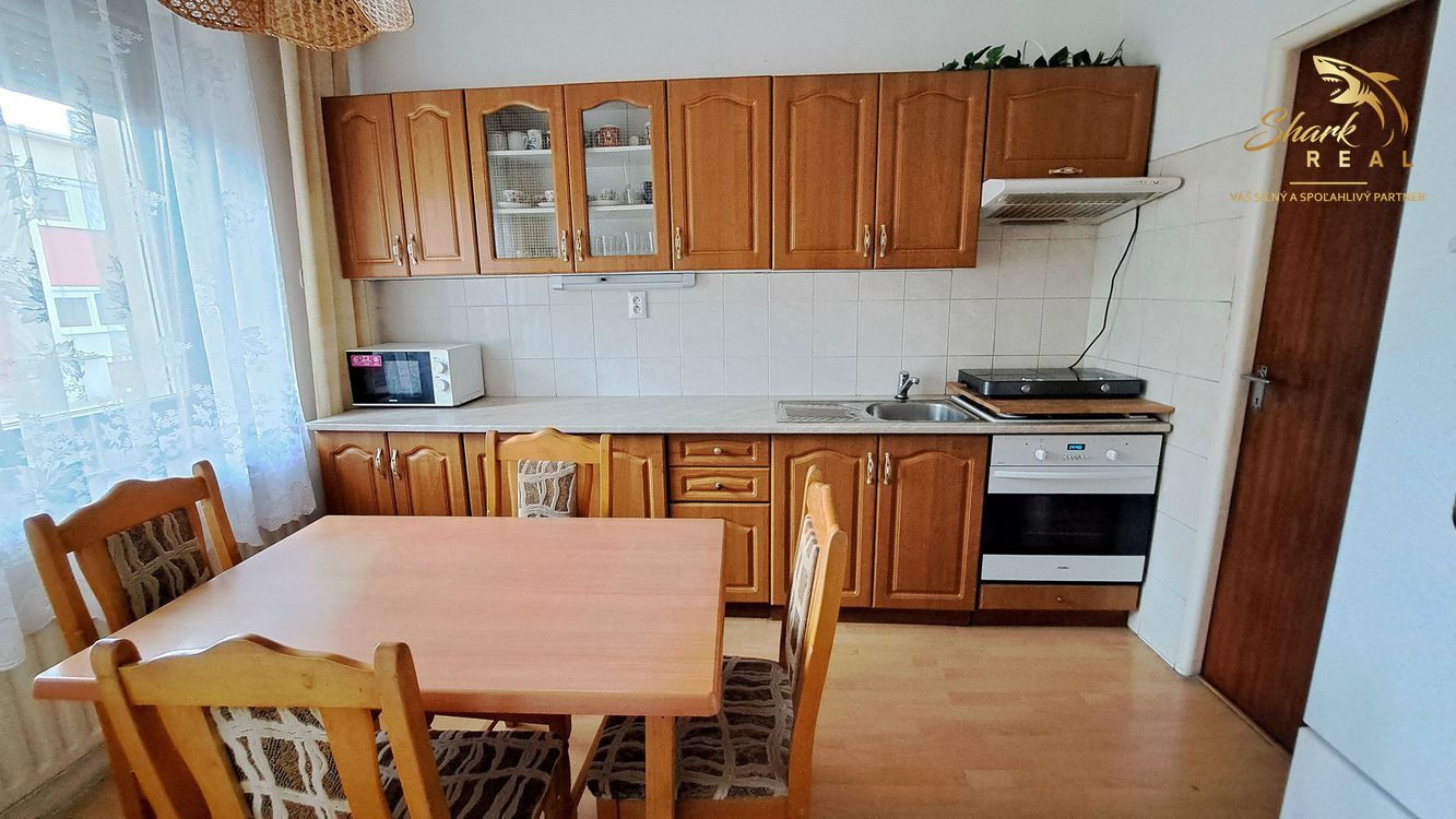 PREDANÉ! Dvojgeneračný dom na PREDAJ
