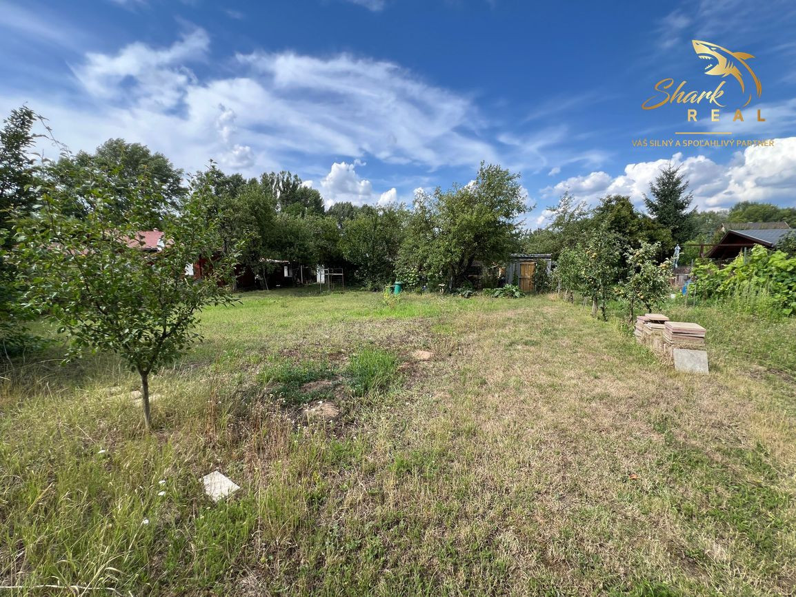 Pozemok na stavbu chatky s možnosťou zastavať až 96m2 