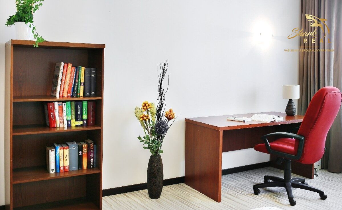 Kompletne zariadený 3 - izbový byt v srdci Bratislavy