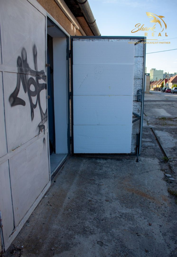 IBA U NÁS - Garáž na Oblúkovej ulici v Trnave