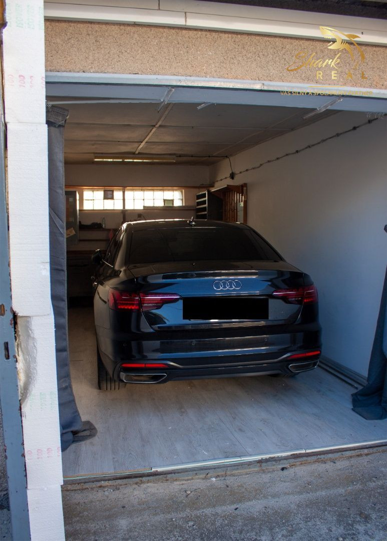 IBA U NÁS - Garáž na Oblúkovej ulici v Trnave