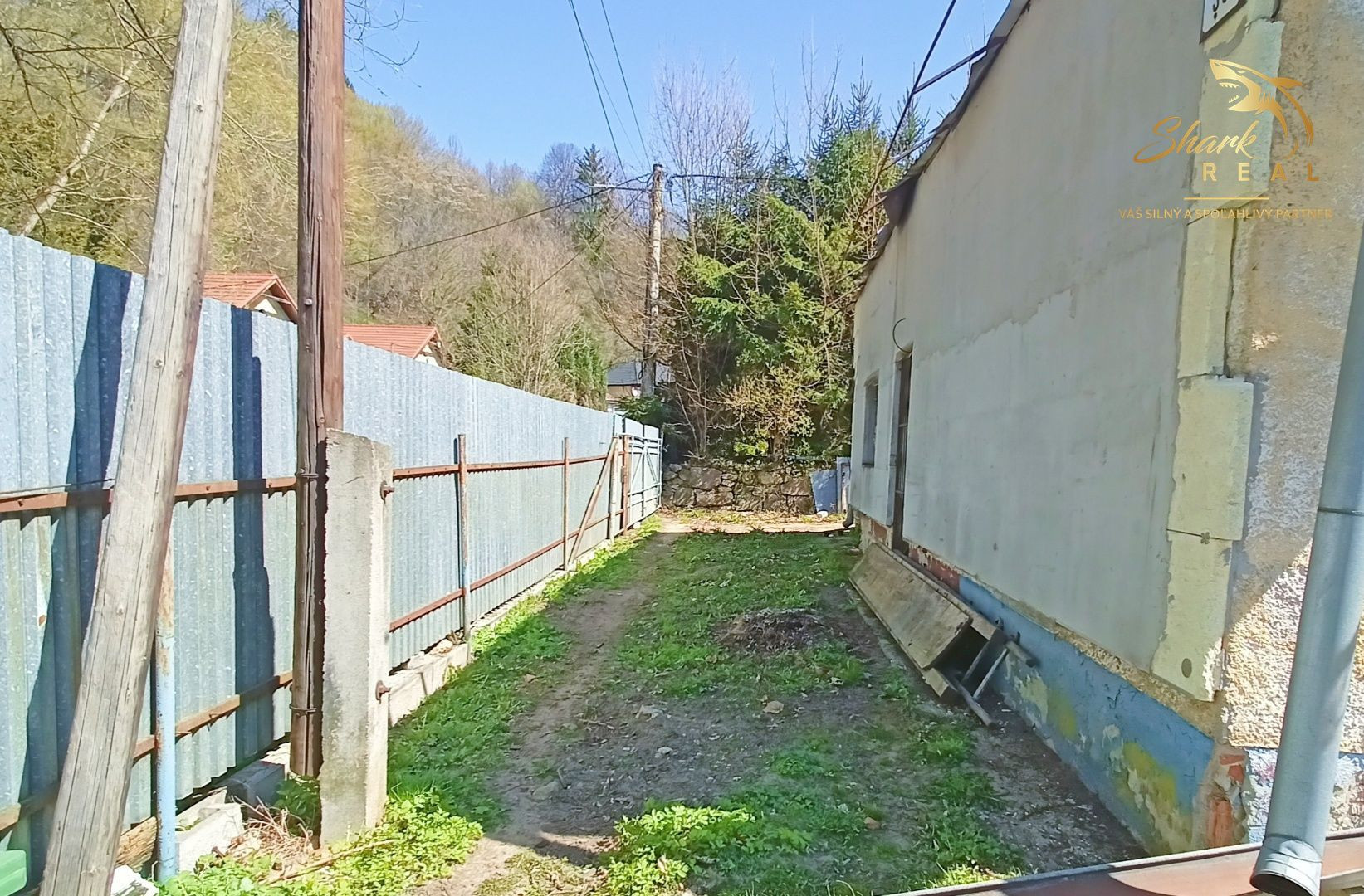 Zaujímavý objekt vhodný na podnikanie v obci Vyhne