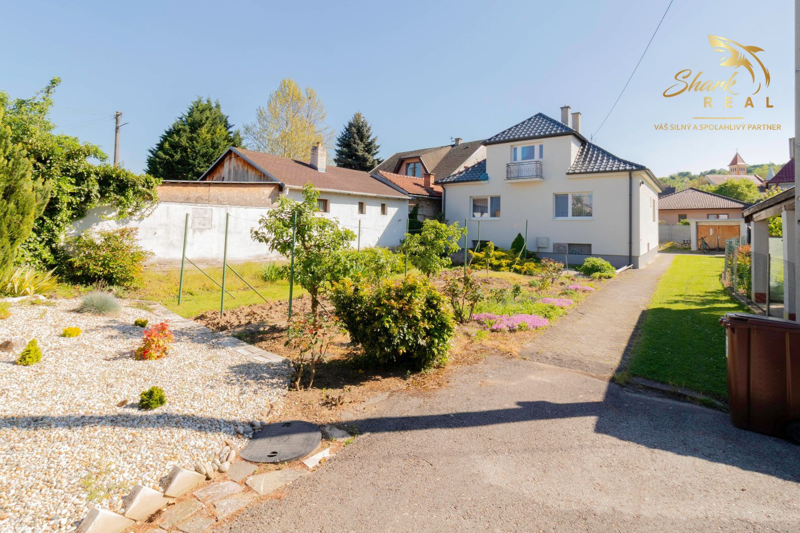 KRÁSNY rodinný dom v atraktívnej obci BANKA