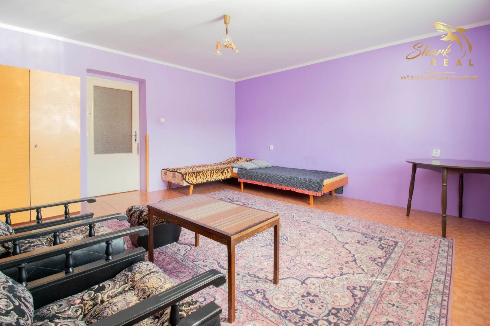 REZERVOVANÉ - Rodinný dom s rozľahlým slnečným pozemkom